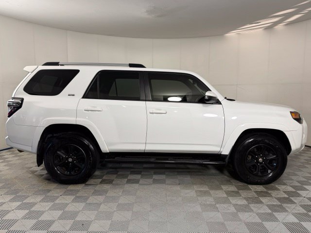 Used 2021 Toyota 4Runner SR5 RWD image 9