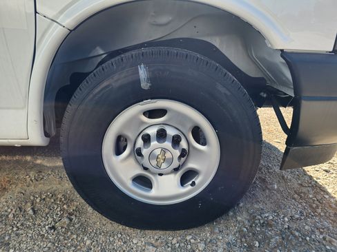 New 2025 Chevrolet Express 2500 w/ Driver Convenience Package image 8