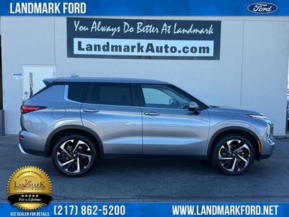 Used 2024 Mitsubishi Outlander SE