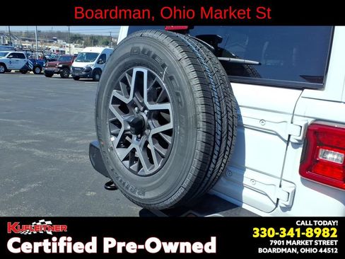 Used 2026 Jeep Wrangler Unlimited Sahara w/ Dual Top Group AWD/4WD image 15