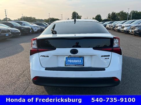 Used 2022 Toyota Prius FWD image 4