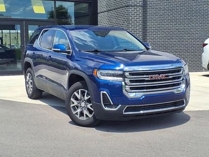 Used 2023 GMC Acadia SLE w/ LPO, Floor Liner Package