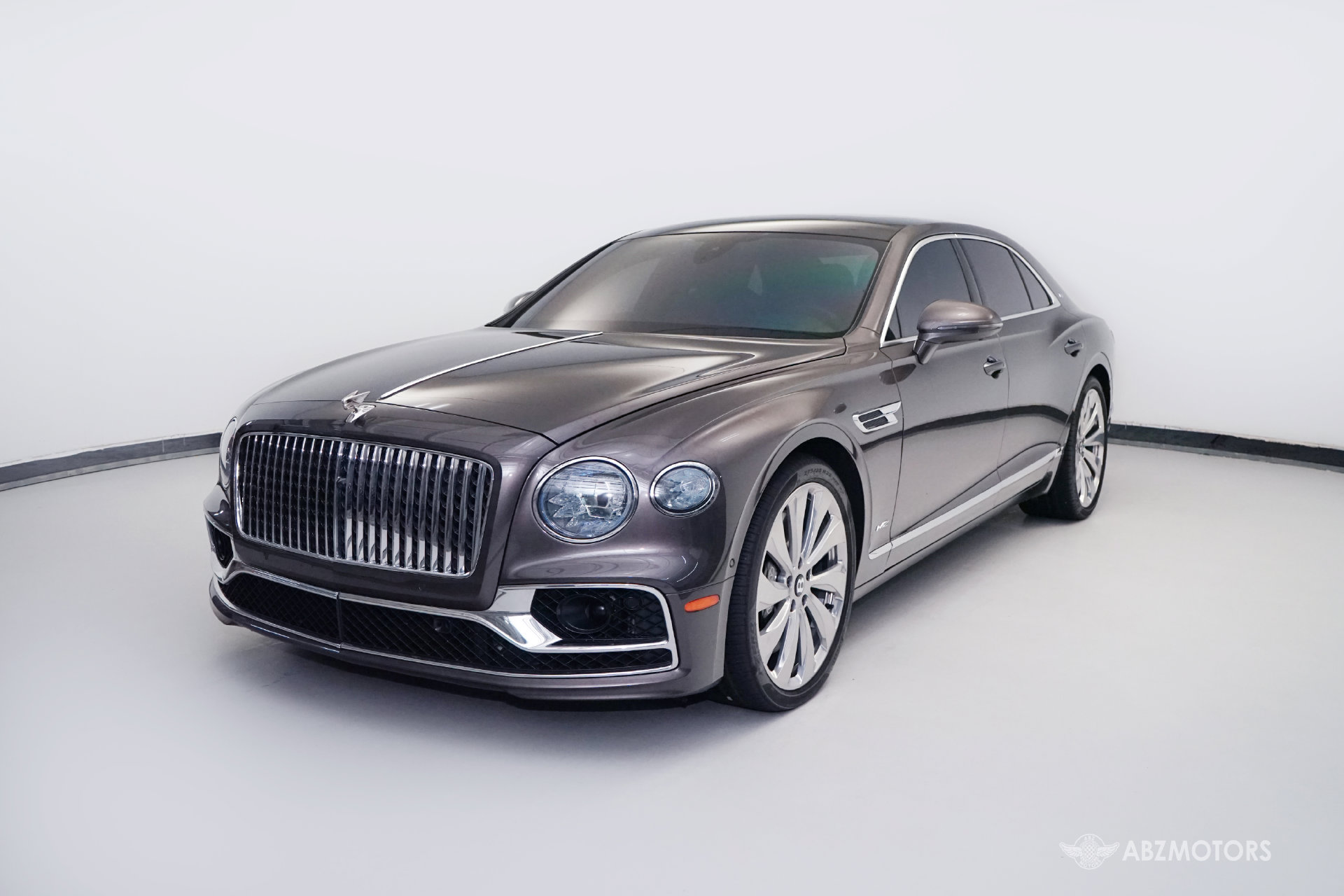 Used 2021 Bentley Flying Spur W12 w/ First Edition Specification AWD/4WD image 2