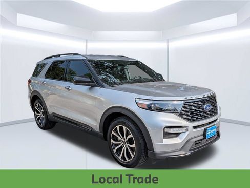 Used 2022 Ford Explorer ST-Line RWD image 9
