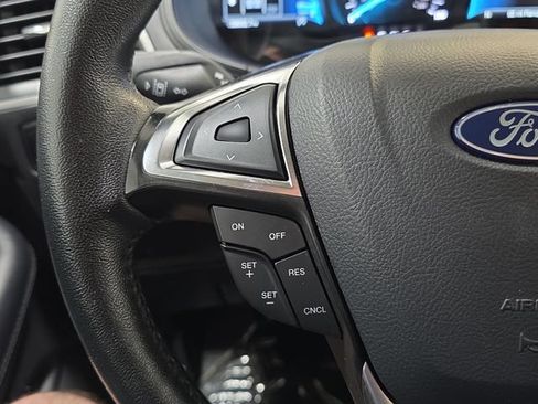 Certified 2024 Ford Edge SEL AWD/4WD image 13