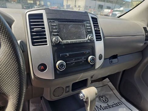 Used 2018 Nissan Frontier S RWD image 14
