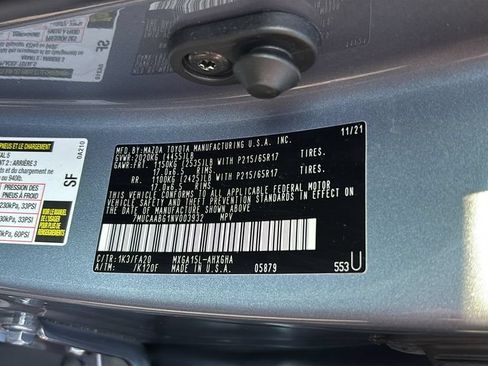 Used 2022 Toyota Corolla Cross LE AWD/4WD image 35