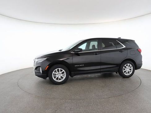 Used 2024 Chevrolet Equinox LT w/ LPO, Floor Liner Package image 4