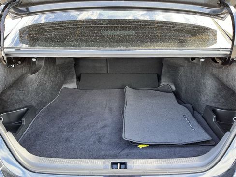 Used 2025 Toyota Camry SE w/ Convenience Package image 26