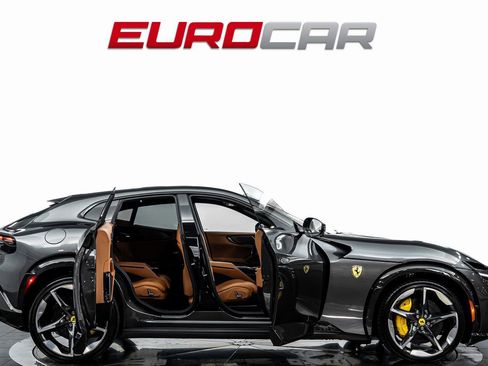 Used 2025 Ferrari Purosangue AWD/4WD image 8
