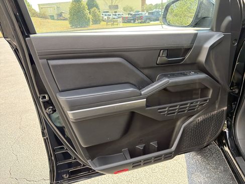 Used 2024 Toyota Tacoma SR5 image 10