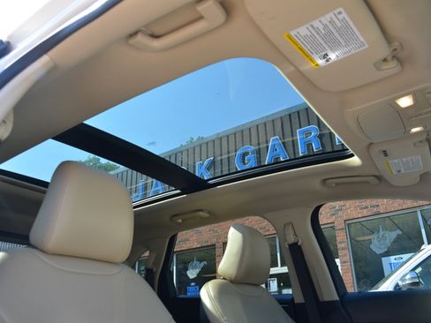 Used 2022 Ford Edge SEL w/ Convenience Package AWD/4WD image 45