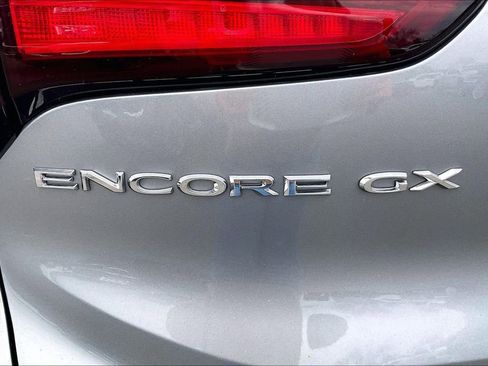 Used 2023 Buick Encore GX Essence w/ Experience Buick Package image 4