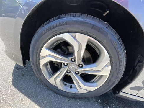 Used 2018 Honda Accord EX-L image 26
