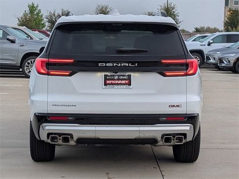 New 2026 GMC Acadia Denali w/ Super Cruise Package image 5