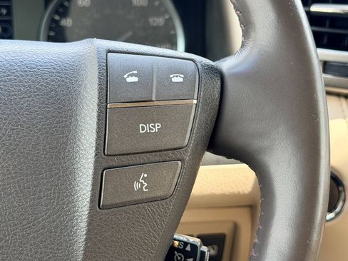 Used 2013 Lexus LX 570 4WD w/ Luxury Pkg image 43