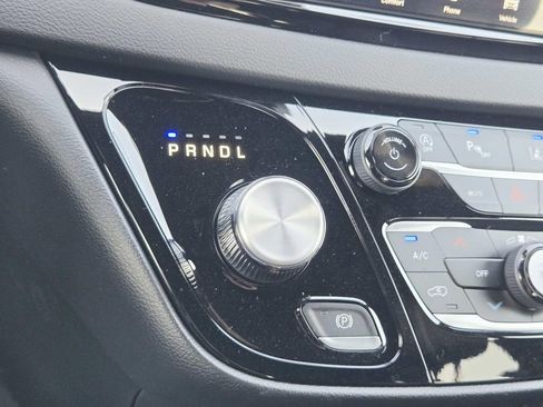 New 2026 Chrysler Voyager LX image 27