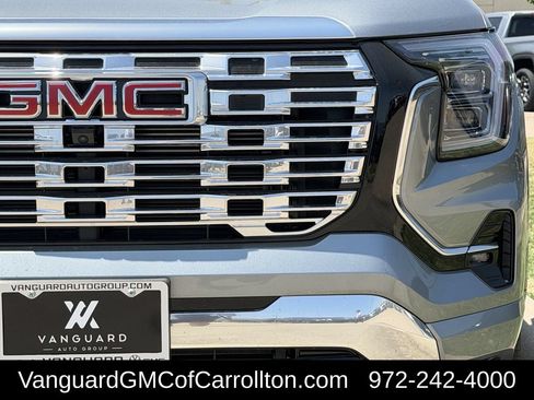 New 2027 GMC Terrain Denali w/ LPO, Floor Liner Package AWD/4WD image 8