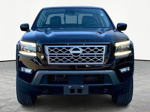 Used 2024 Nissan Frontier SL w/ Technology Package image 2