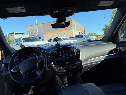 Used 2023 Chevrolet Traverse Premier w/ Redline Edition AWD/4WD image 11