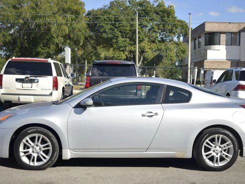 Used 2008 Nissan Altima 3.5 SE FWD image 4