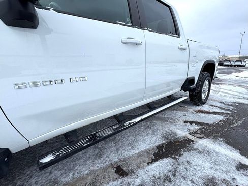 Used 2020 Chevrolet Silverado 2500 LT image 13