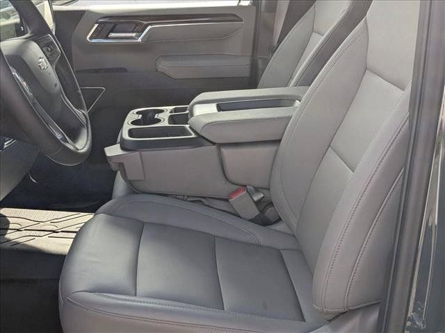New 2025 Chevrolet Silverado 1500 LT w/ Leather Package AWD/4WD image 4