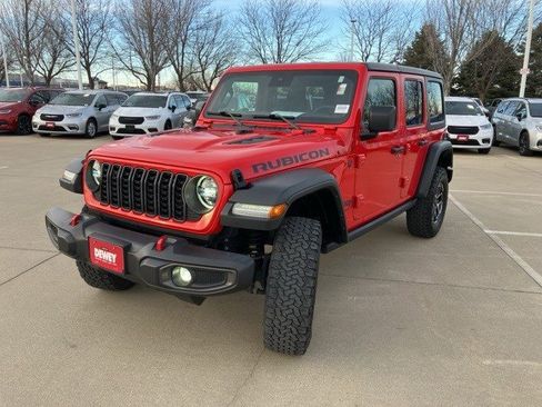 Certified 2024 Jeep Wrangler Unlimited Rubicon w/ Convenience Group image 3