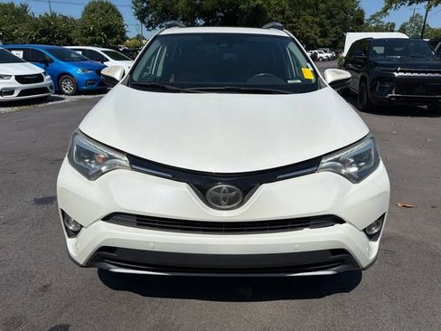 Used 2016 Toyota RAV4 Limited FWD image 9