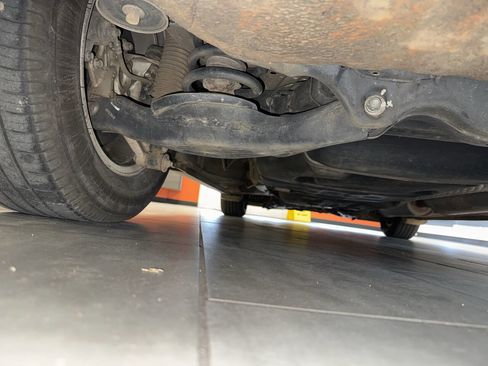 Used 2011 Honda Odyssey EX-L image 18