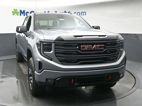 New 2026 GMC Sierra 1500 AT4 w/ AT4 Premium Package AWD/4WD image 5