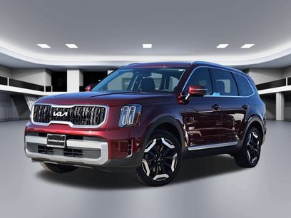 Certified 2024 Kia Telluride EX w/ EX Captain's Chair Package