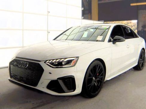 Used 2020 Audi S4 Premium Plus w/ Premium Plus Package AWD/4WD image 5