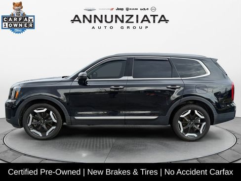 Certified 2023 Kia Telluride S w/ S Sunroof Package AWD/4WD image 2
