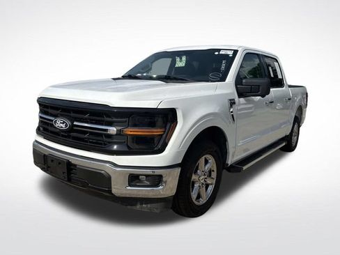 Used 2024 Ford F150 XLT w/ Mobile Office Package RWD image 4