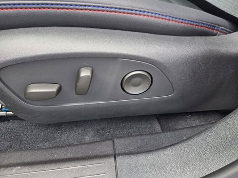 New 2025 Chevrolet Equinox EV RS image 19