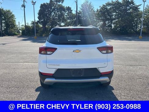 Used 2022 Chevrolet TrailBlazer LT FWD image 6