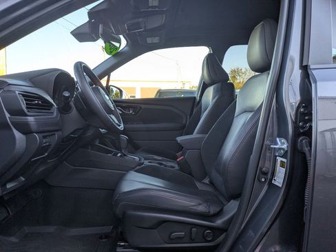 Used 2025 Subaru Forester Touring image 13