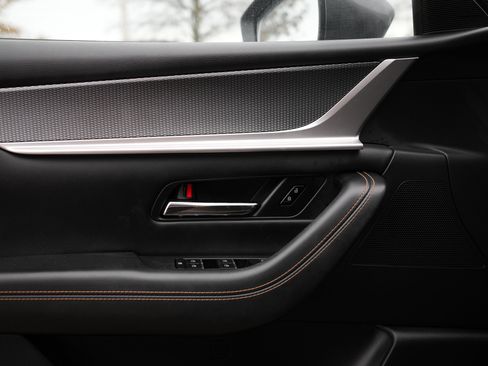 Used 2024 MAZDA CX-90 Plug-In Hybrid w/ Preferred image 15