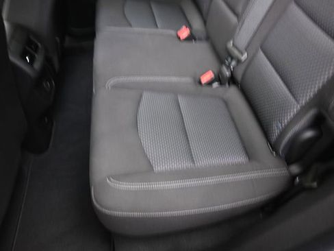 Used 2023 GMC Terrain SLE w/ Driver Convenience Package image 21