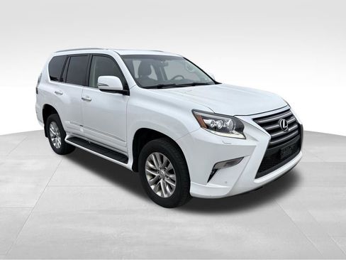 Used 2015 Lexus GX 460 w/ Premium Package image 4