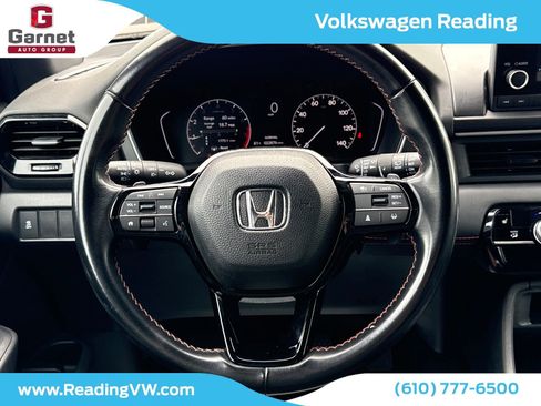 Used 2023 Honda Pilot Sport image 14