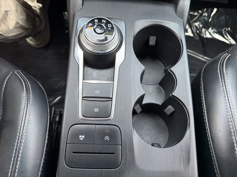 Used 2020 Ford Escape SEL image 34