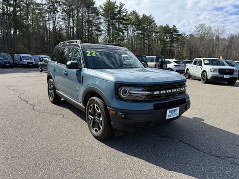 Used 2022 Ford Bronco Sport Outer Banks w/ Tech Package AWD/4WD image 22