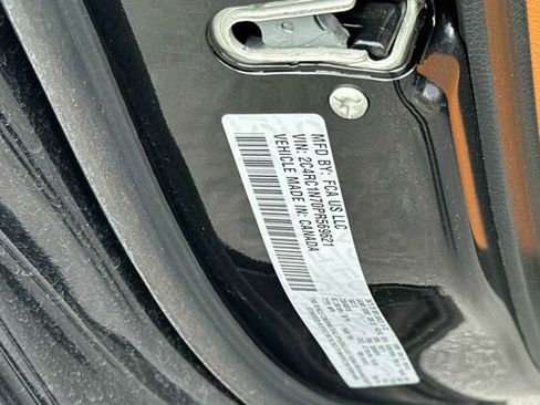 New 2023 Chrysler Pacifica Pinnacle image 27