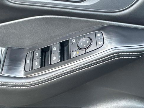 New 2026 Nissan Rogue SV AWD/4WD image 23