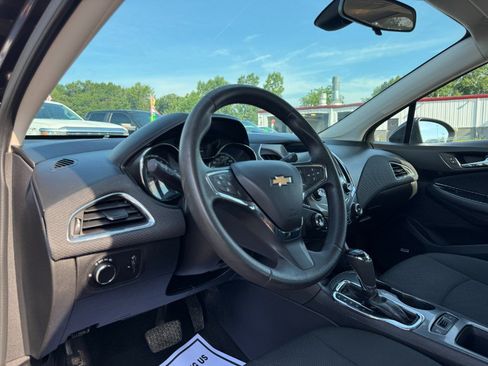 Used 2016 Chevrolet Cruze LT w/ LT True North Edition FWD image 14