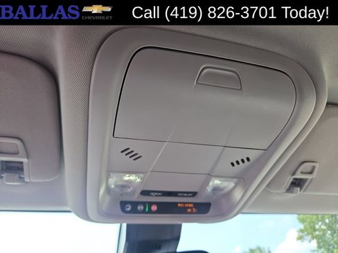 Certified 2023 GMC Terrain SLE w/ Driver Convenience Package AWD/4WD image 20
