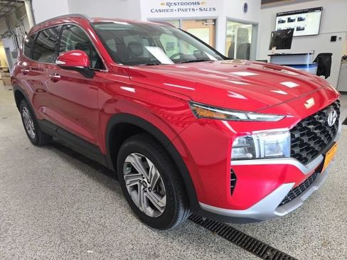 Used 2023 Hyundai Santa Fe SEL AWD/4WD image 3