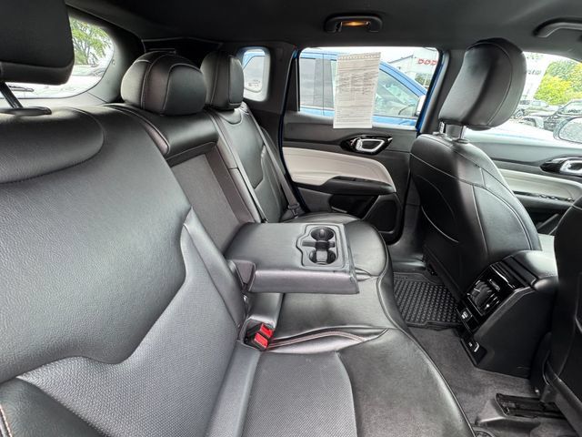 Used 2023 Jeep Compass Limited AWD/4WD image 34